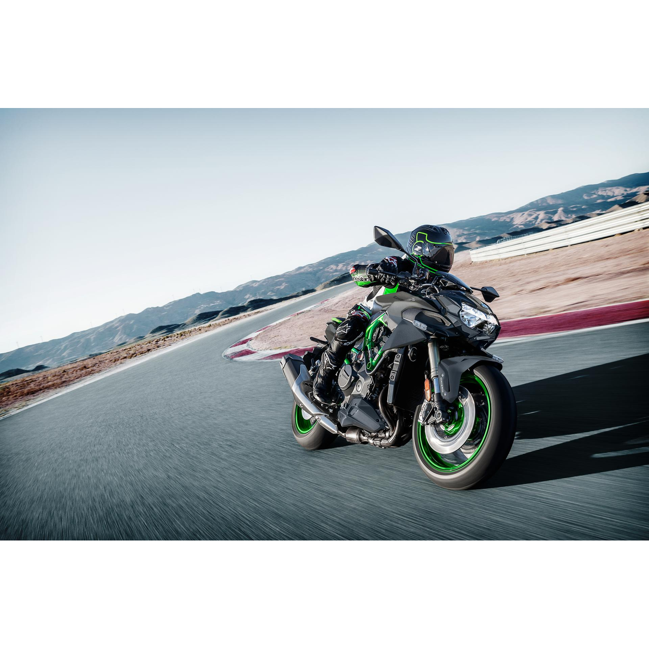 Kawasaki Z H2 SE moottoripyörä - Metallic Matte Gray / Metallic Matte Carbon Gray (2026) - Image 4