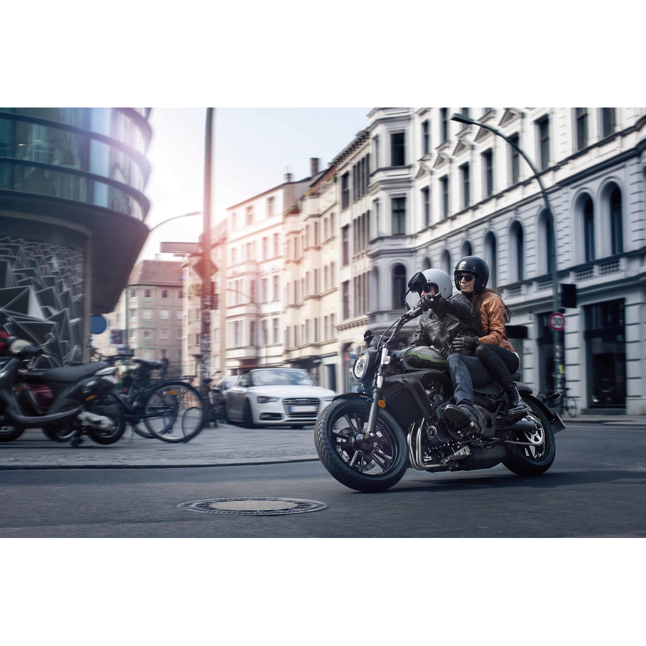 Kawasaki Vulcan S, Metallic Graphite Gray / Metallic Spark Black (2026) - Image 3