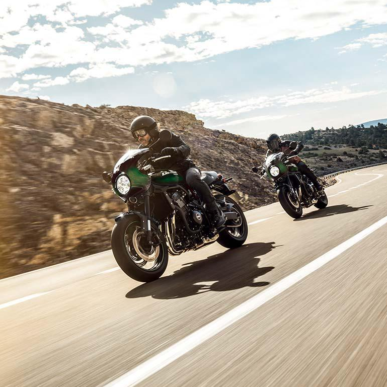 Kawasaki Z900RS moottoripyörä, Candy Tone Red (2026) - Image 5