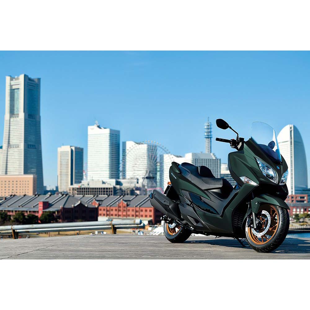 Suzuki BURGMAN 400 skootteri, Pearl Mat Shadow Green (2026) - Image 4