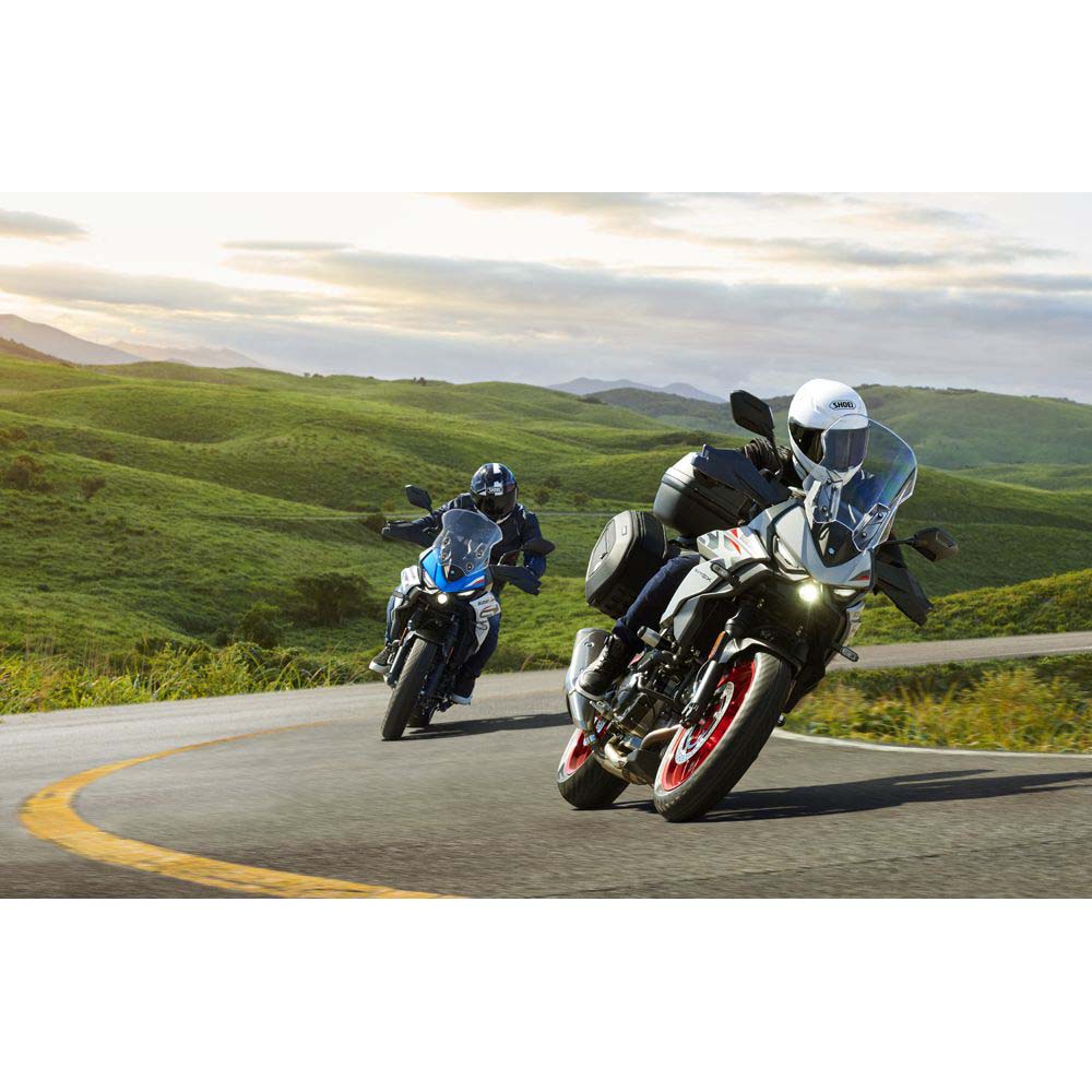 Suzuki SV-7GX moottoripyörä, Pearl Brilliant White / Metallic Triton Blue (2026) - Image 5