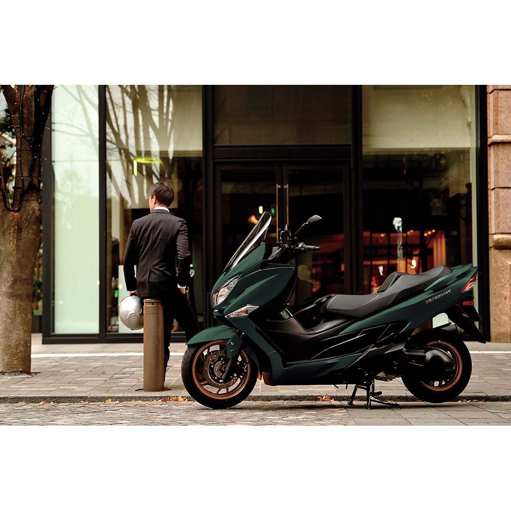 Suzuki BURGMAN 400 skootteri, Pearl Mat Shadow Green (2026) - Image 2