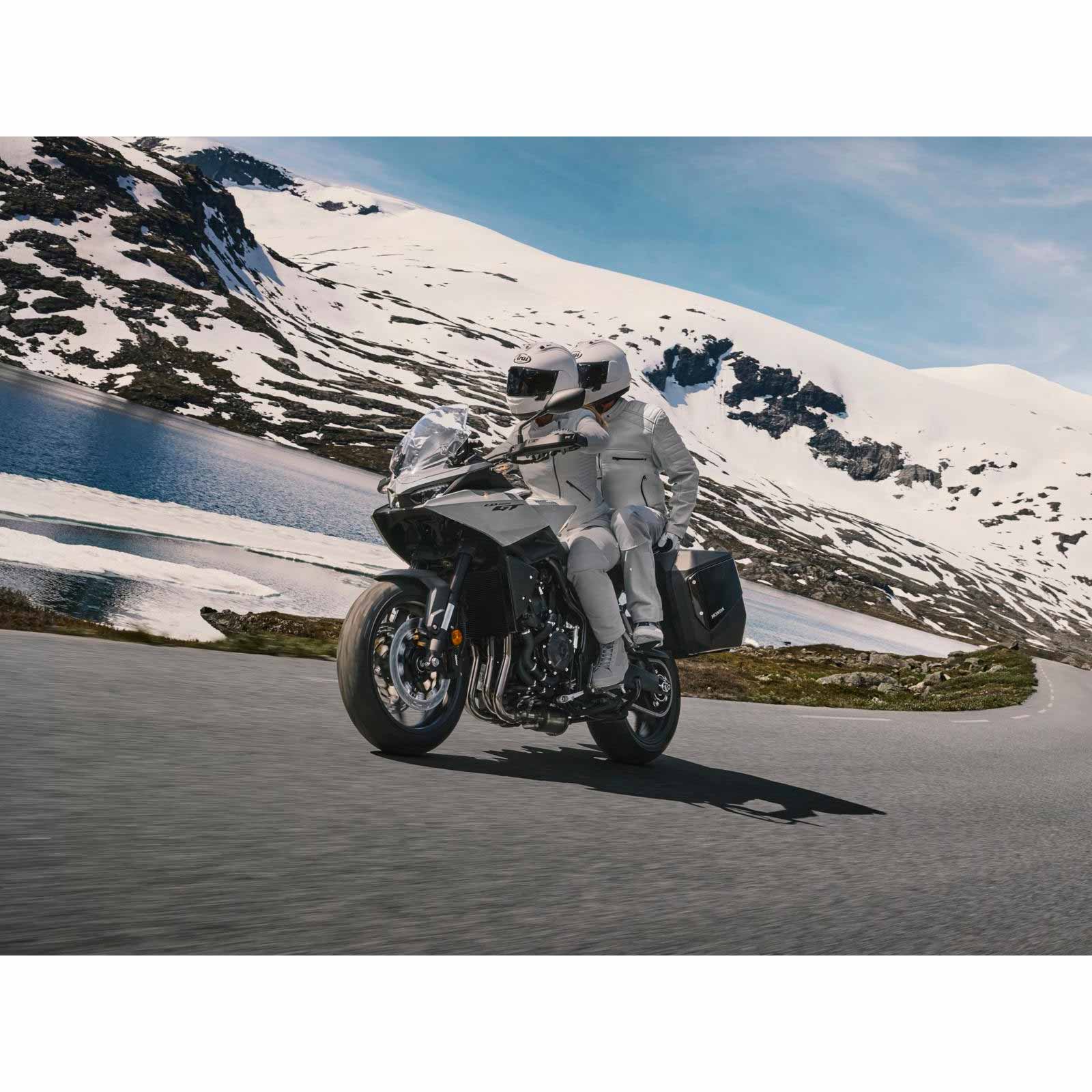 Honda CB1000GT moottoripyörä – 150 hv High Performance Tourer, harmaa - Image 6